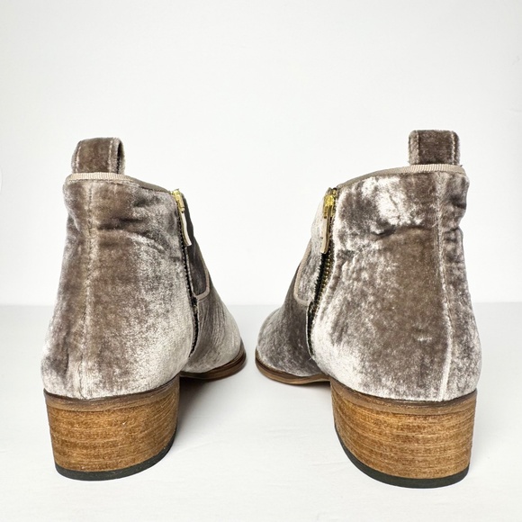 Sundance x Sixty Seven Velvet Pointed Toe Ankle Boot Sz 10.5 US / 41 EU - Picture 6 of 9